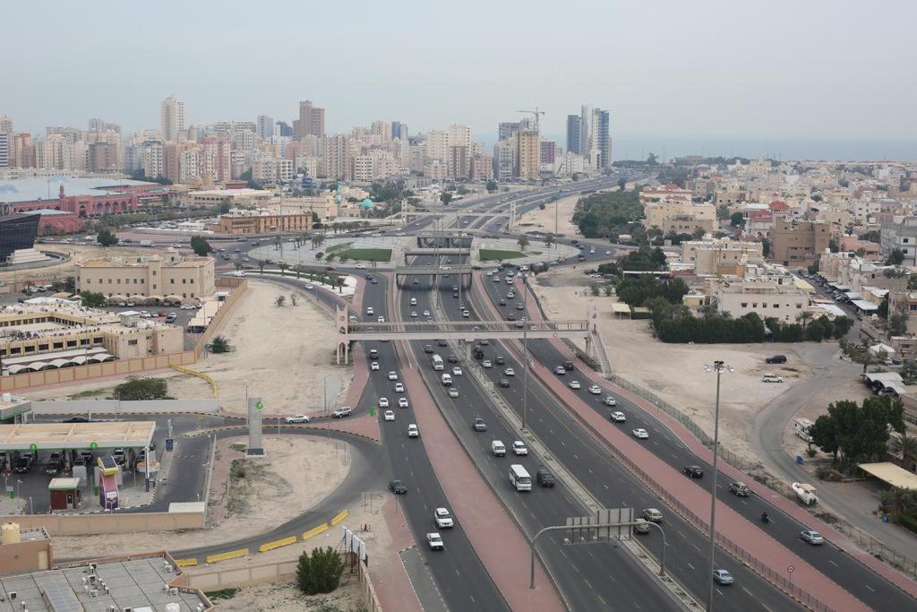 Continental Suite Salmiya Luaran gambar